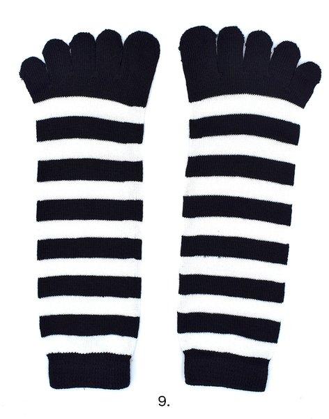 3 pairs of striped toe socks White/black
