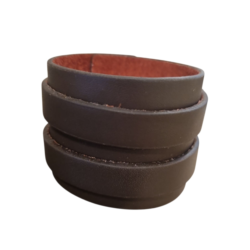 Brunt läderarmband med dubbelrem