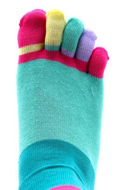 Colorful toe socks - green