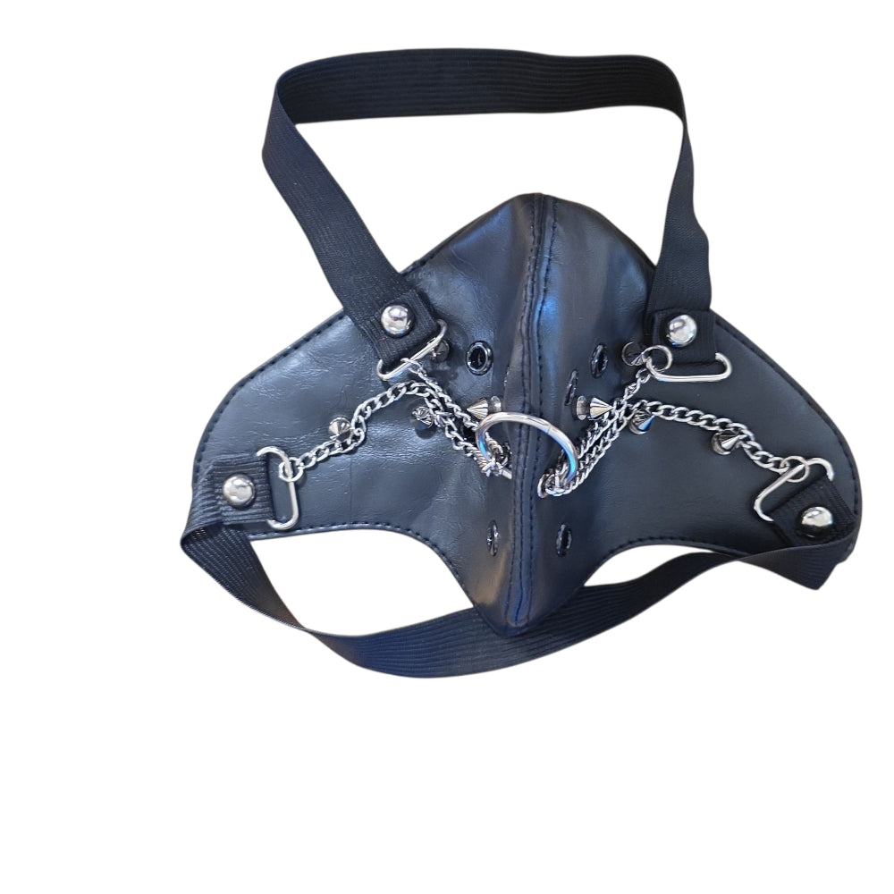 Svart ansiktsmask i konstläder med kedjor, O-ringar & spikes