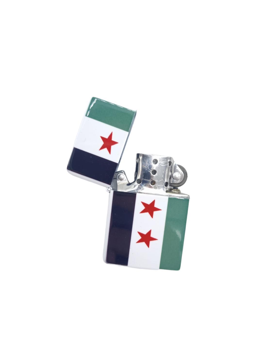 Syriens gamla flagga bensintändare - Hiprock