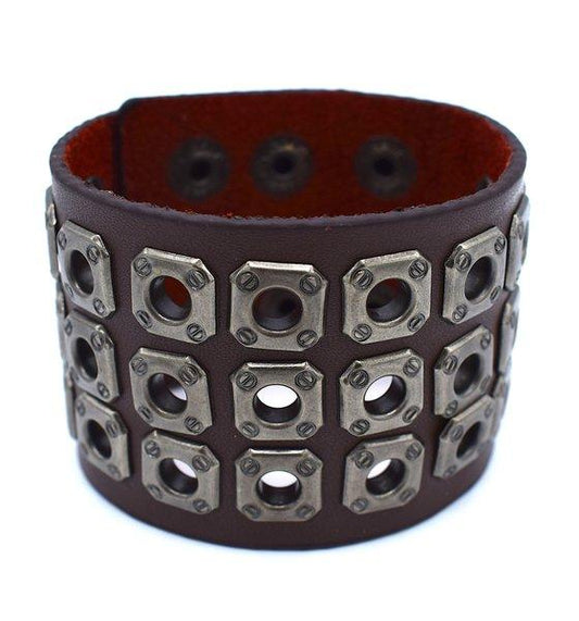 Brun nitarmband