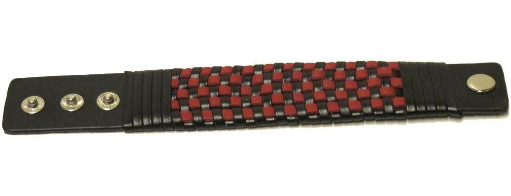 Flätat läderarmband
