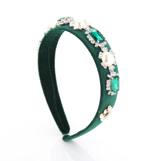 Lyxig diadem med handmonterade kristaller