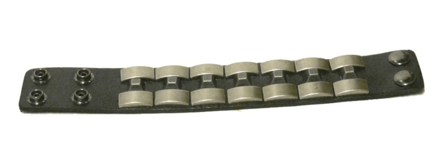 Svart Läderarmband med nitar